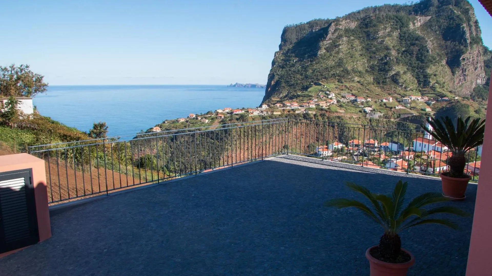 Elegantes Haus In Santana Mit Garten Und Grill Sao Roque Do Faial 0*,
